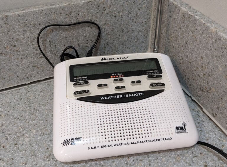 5+ Best Emergency Radio Options To Have for Every Situation