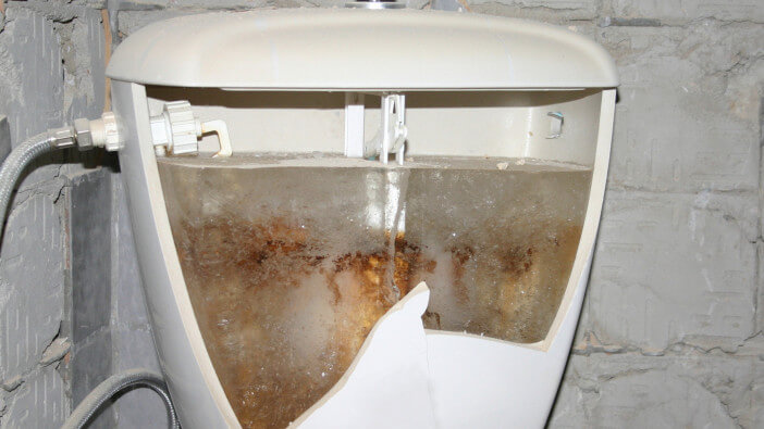 what to do when toilet pipes freeze