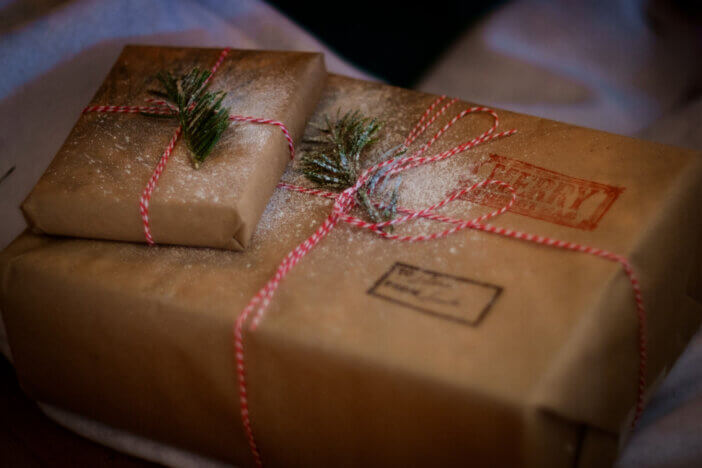 package-doorstep_4563613