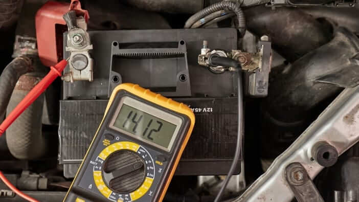 signs of a bad car battery vs alternator