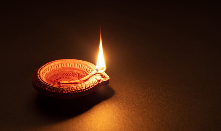 Highly Recommended Oil Lamps for Disaster Readiness and Emergencies