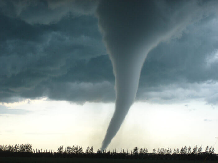 Another amazing tornado picture of the famous F5 tornado that impacted Elie, Manitoba on June 22, 2007.