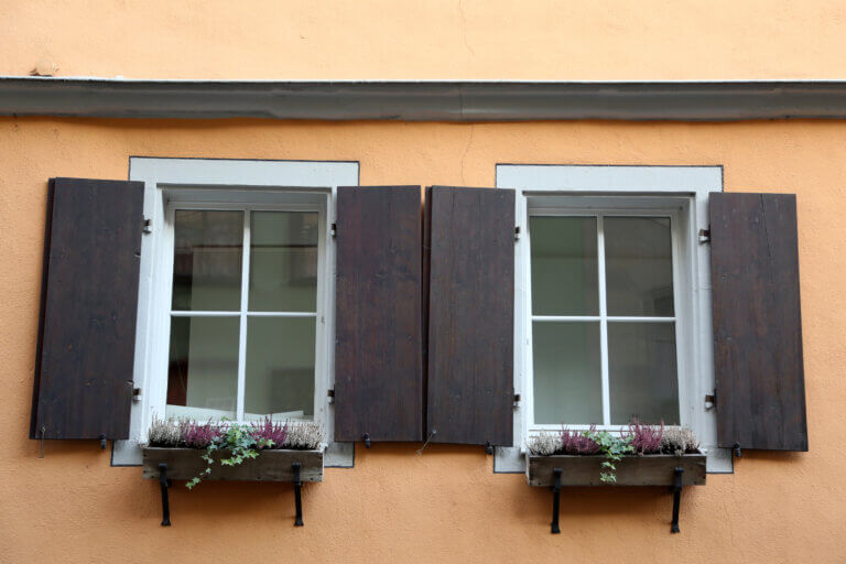 How to Properly Secure Windows with Wood for Storm Protection