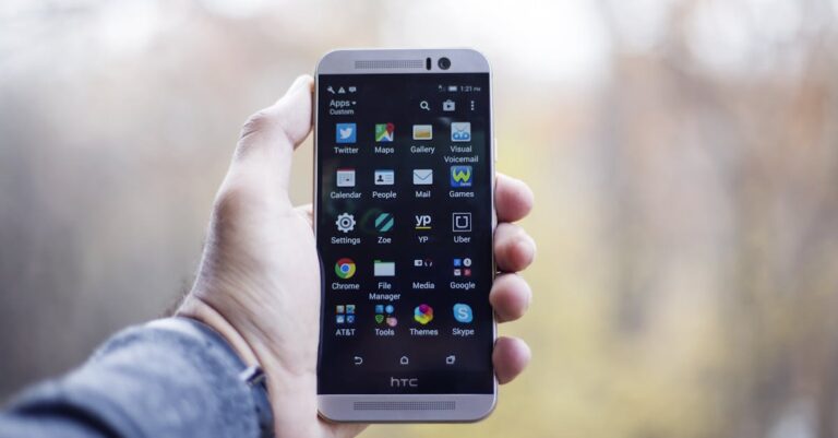 7 Tips for Investing in Weather Radios vs Apps That Save Lives