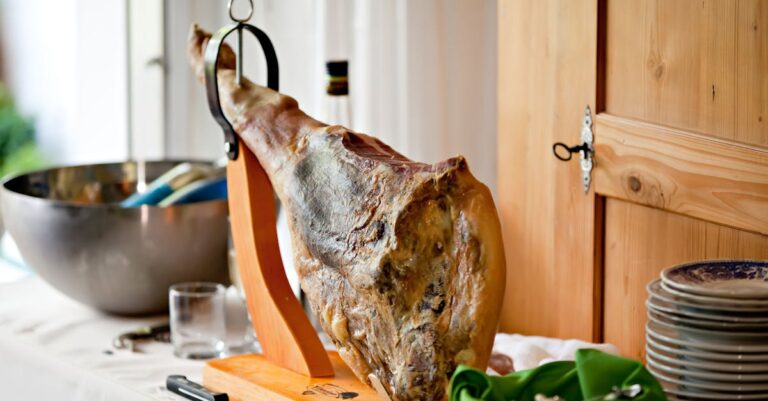 7 Benefits of Home Meat Curing That Support Daily Life