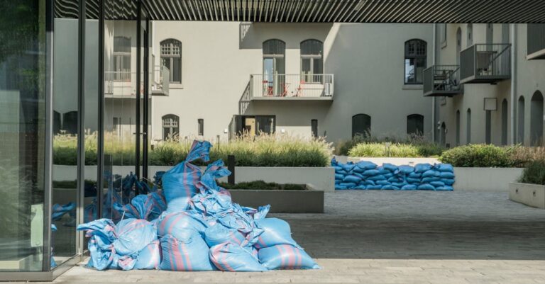 7 Edible Landscaping for Urban Preparedness Tips That Support Daily Life