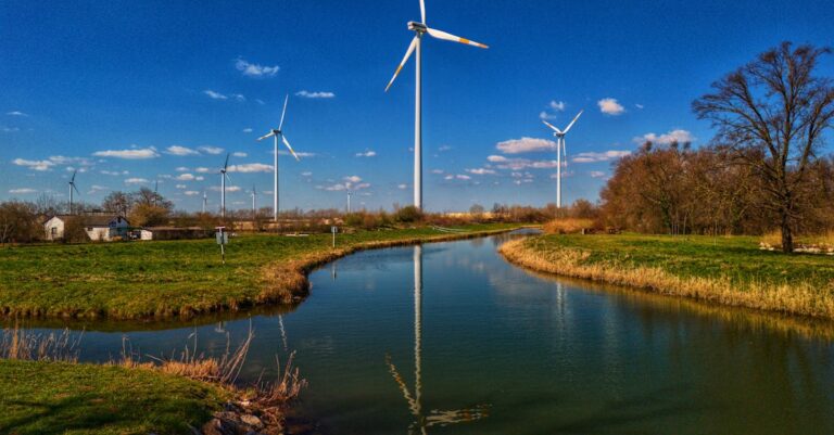 7 Sustainable Backup Power Strategies for Eco-Conscious Families That Last