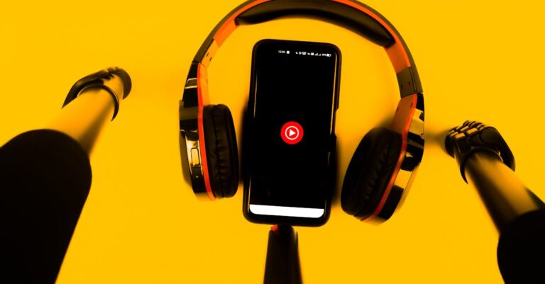 7 Portable vs Base Station Ham Radio Setups That Fit Your Lifestyle