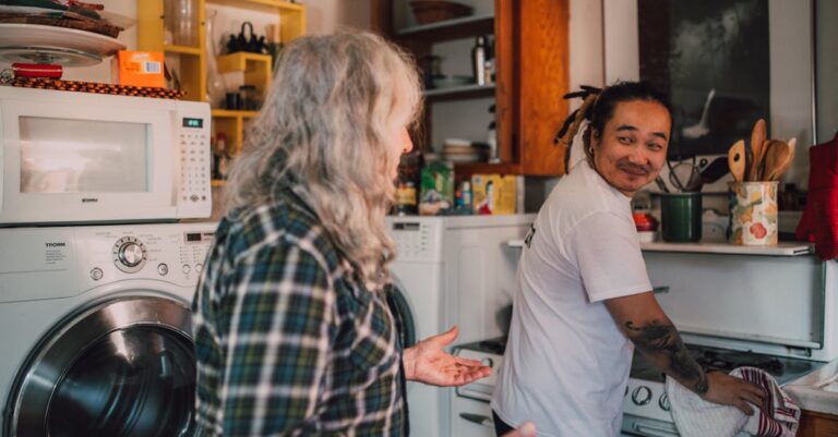 7 Alternative Cooking Fuels Guide for Families That Save Money and Time