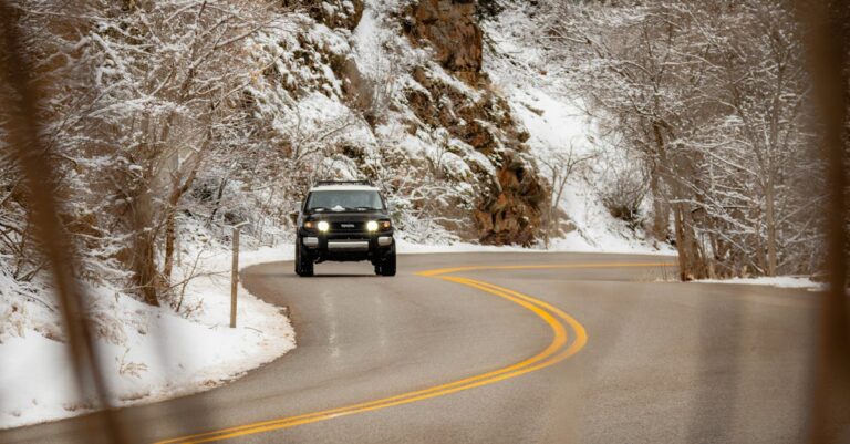 10 Vehicle Safety Kits for Road Trips That Ensure Peace of Mind