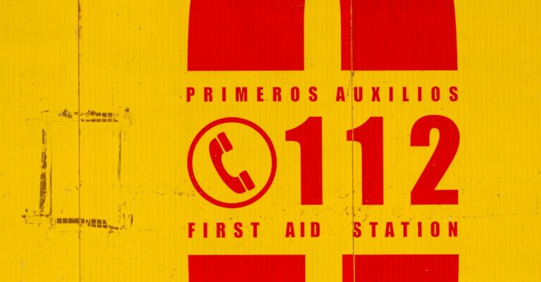 7 Emergency Contact Information Organization Tips That Give You Peace of Mind