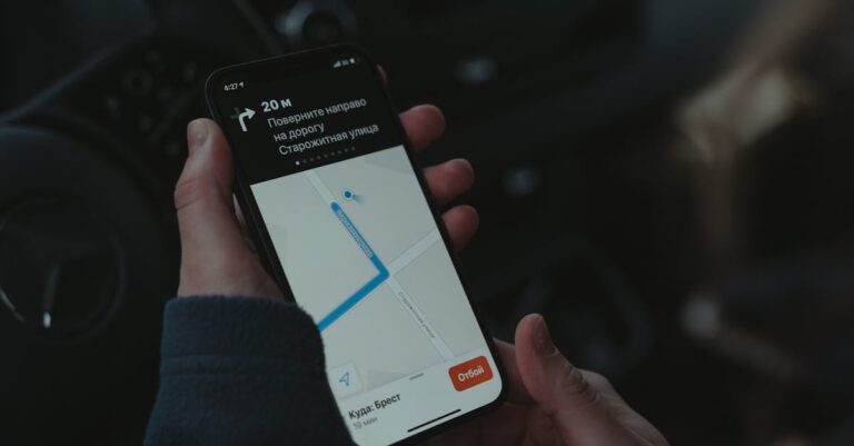 7 Ways to Use Offline Maps During Travel That Save Time and Money