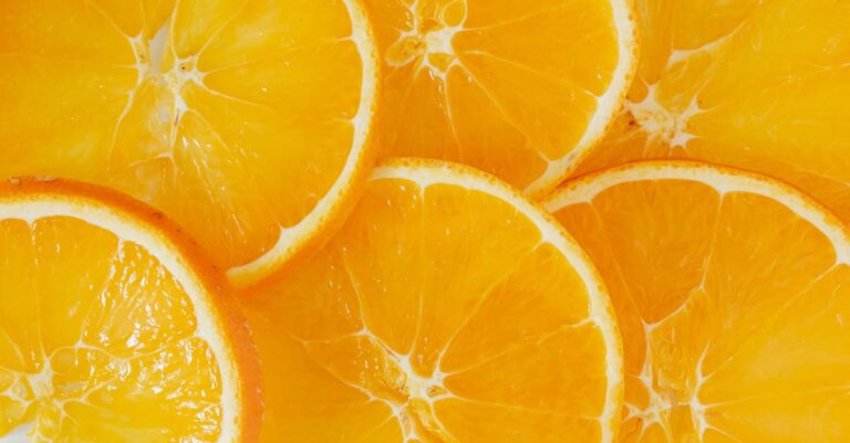 9 Edible Weeds to Incorporate into Meals That Boost Your Health