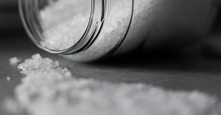 9 Emergency Cooking in Small Spaces Tips That Keep Everyone Safe