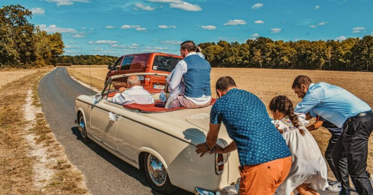 7 Ways of Preparing Your Family for a Car Breakdown That Build Confidence