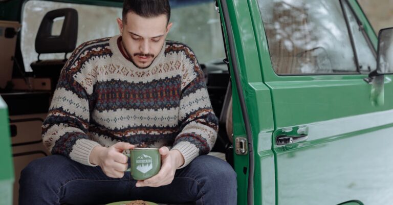 7 Food Items for Winter Road Trips That Keep Everyone Happy