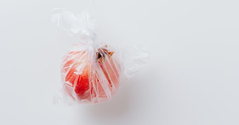 7 Vacuum Sealer Food Storage Tips That Slash Waste & Extend Shelf Life