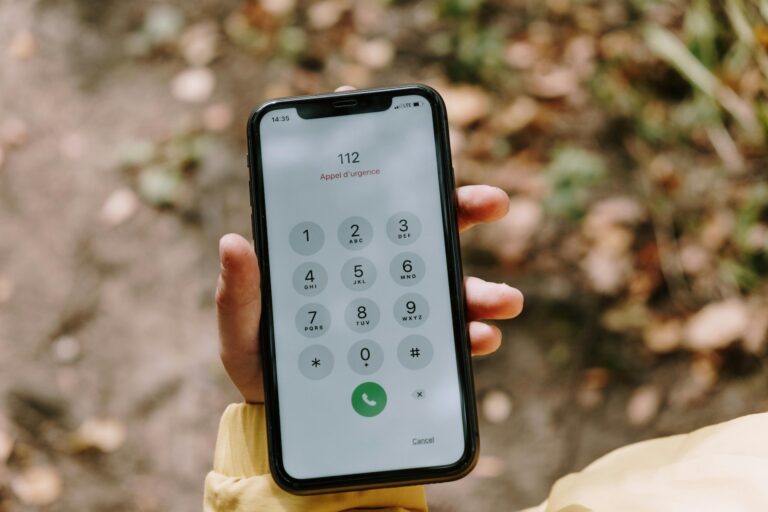 11 Family Preparedness Apps and Tools That Keep Everyone Connected