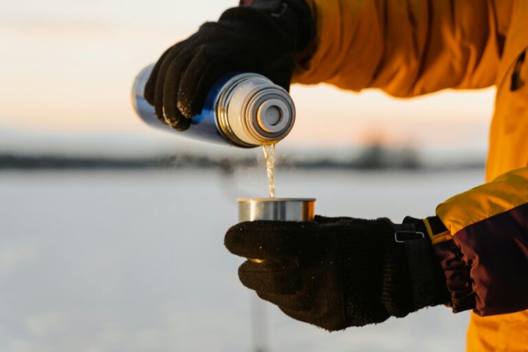10 Best Water Purification Bottles for Hiking and Emergencies That Keep You Safe