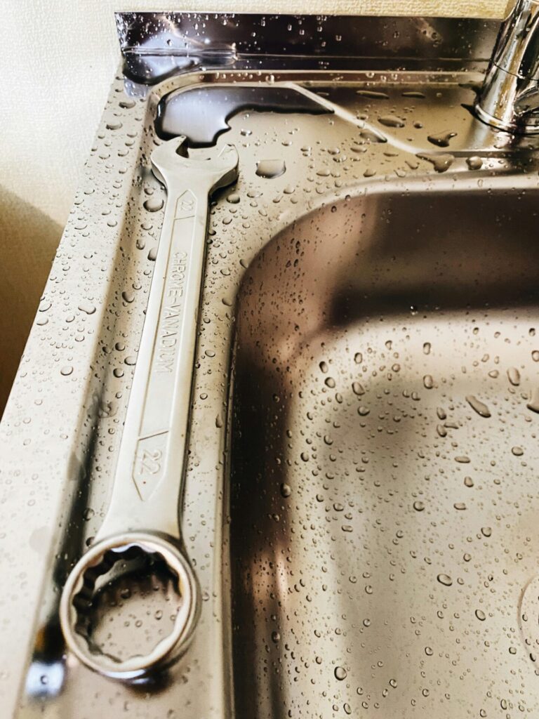 10 Best Plumbing Snakes for Clearing Drains Without Breaking the Bank