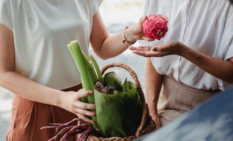 12 Ways to Create a Food Sharing Network That Strengthens Communities
