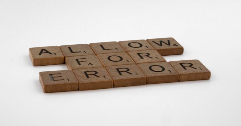 7 Ways Redundancy in Communication Plans Prevents Business Disruption
