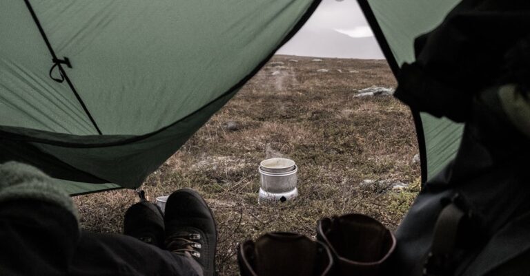 7 Tips for Staying Oriented While Camping That Keep Everyone Safe